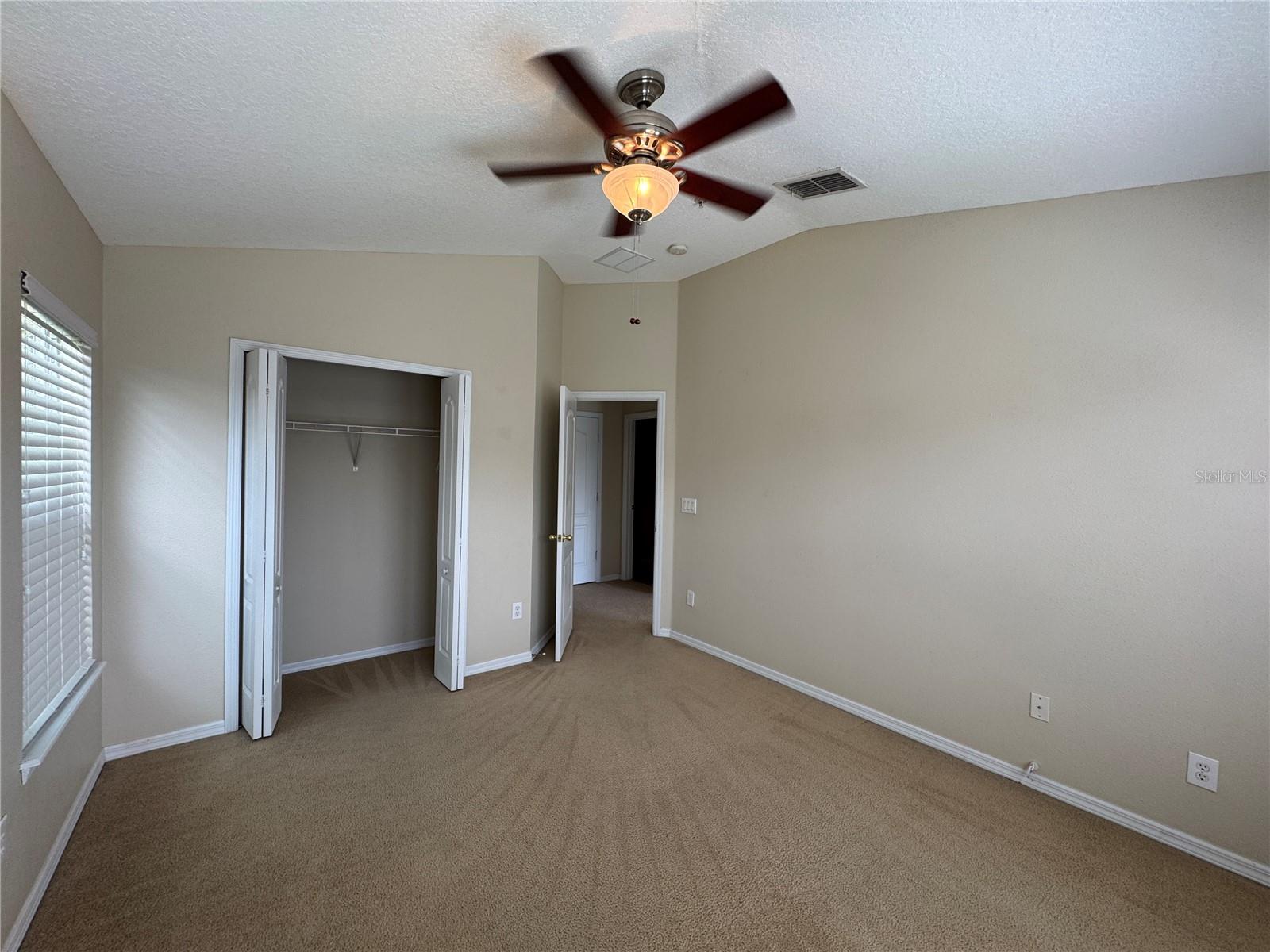 VILLAS/EAST PARK - Residential Lease