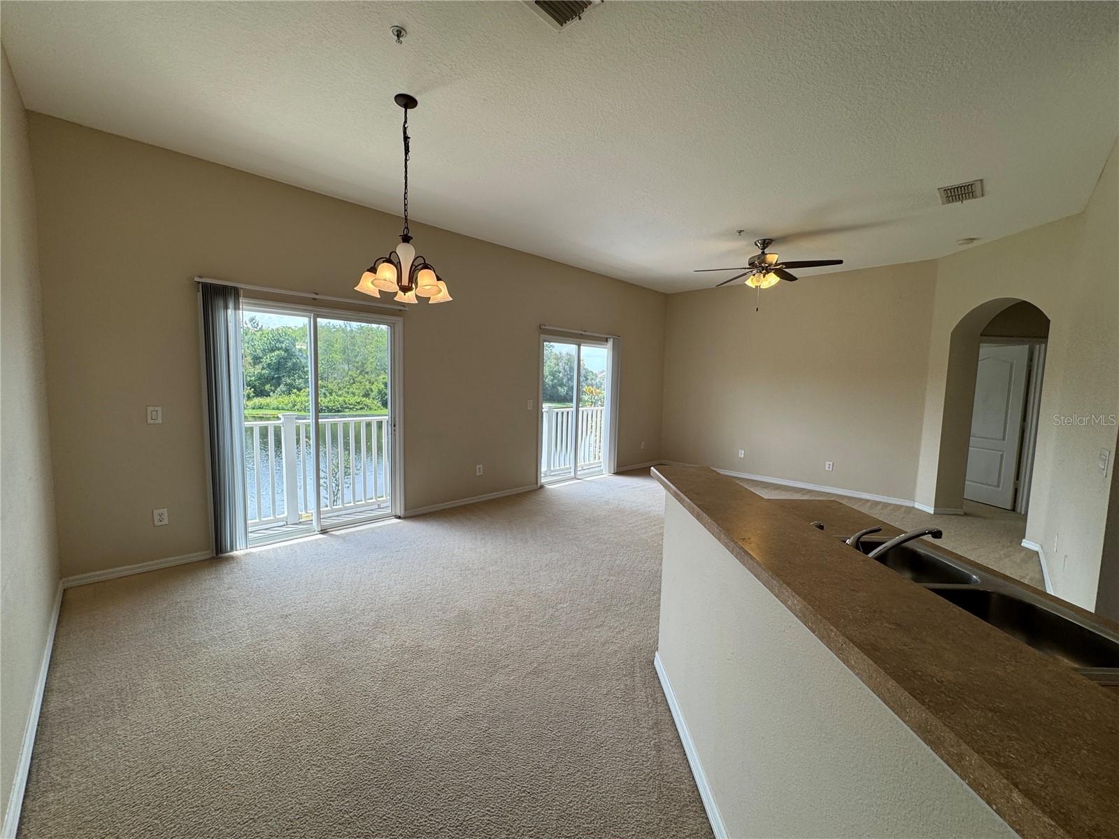 VILLAS/EAST PARK - Residential Lease