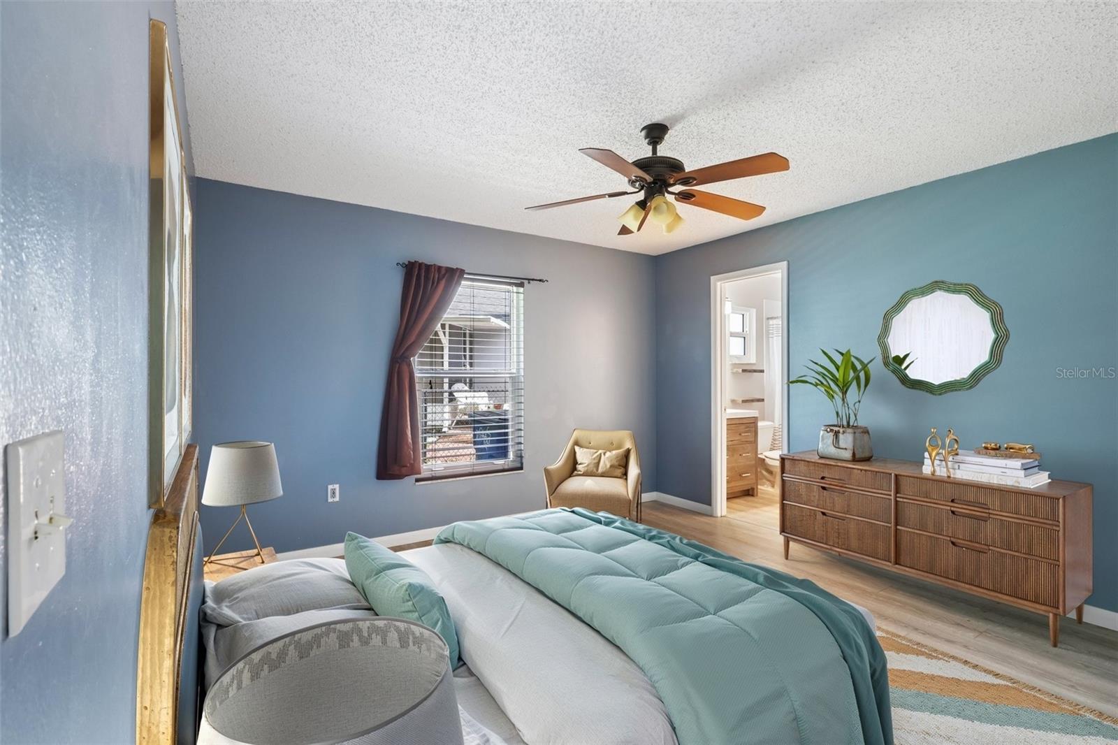 RIVER BLUFFS - Residential