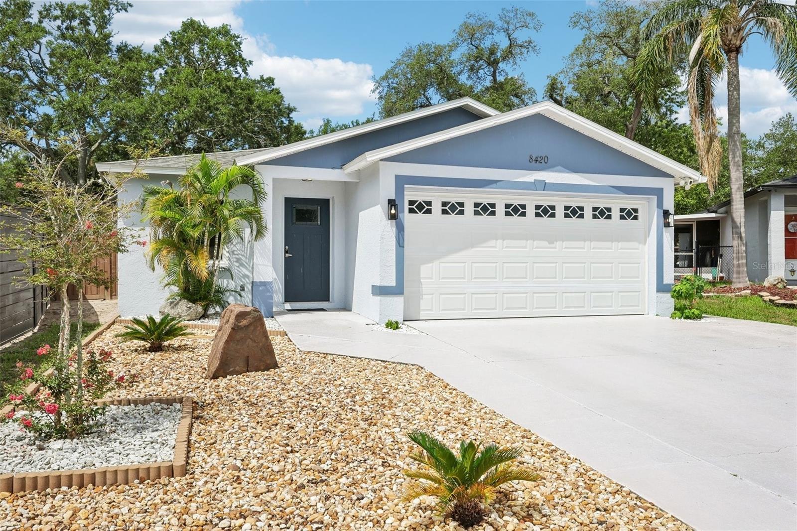 RIVER BLUFFS - Residential
