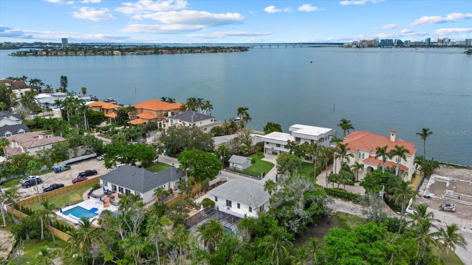 BAY ISLAND - Residential