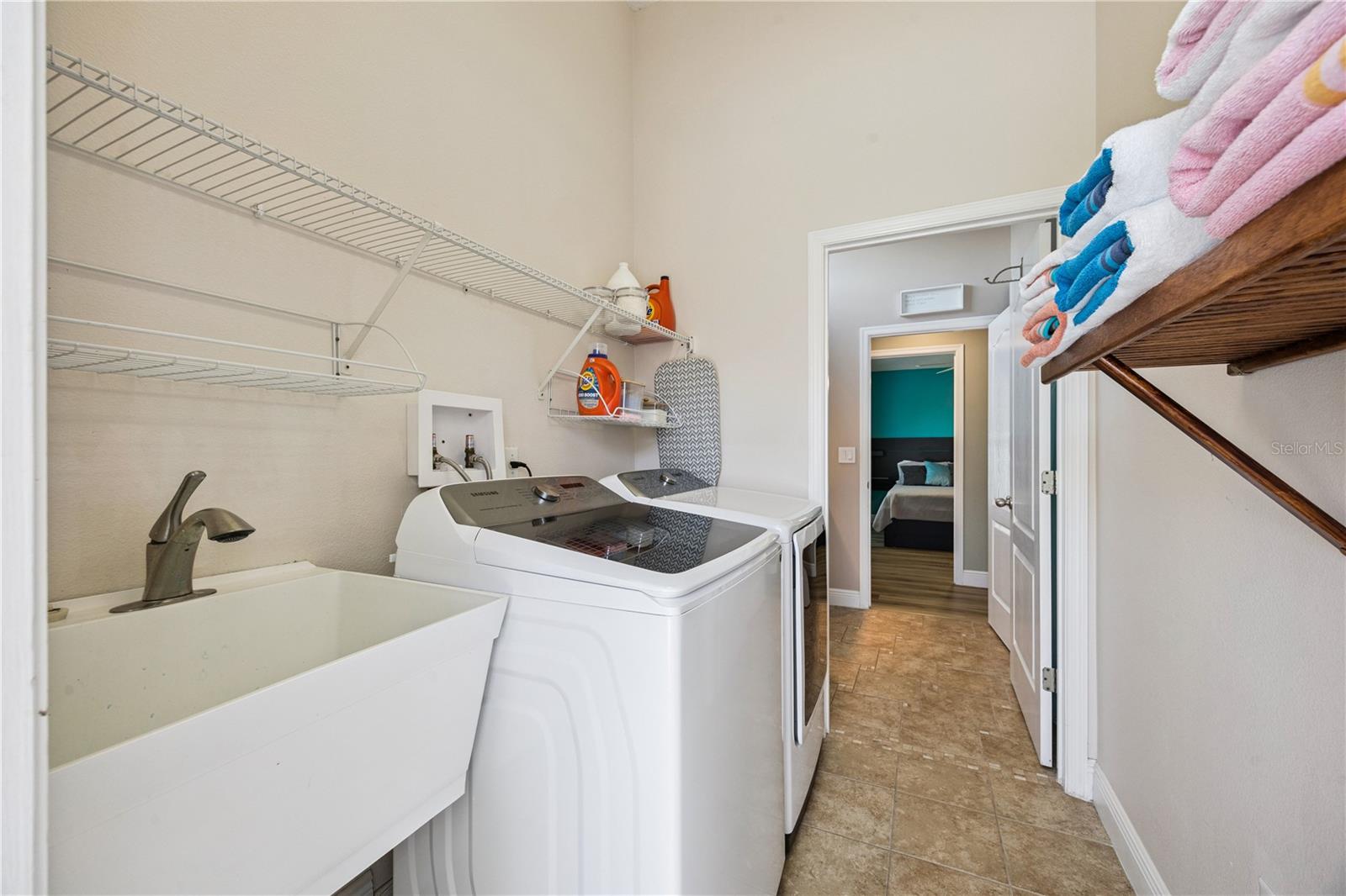 WATERFORD LAKES TR N30 - Residential