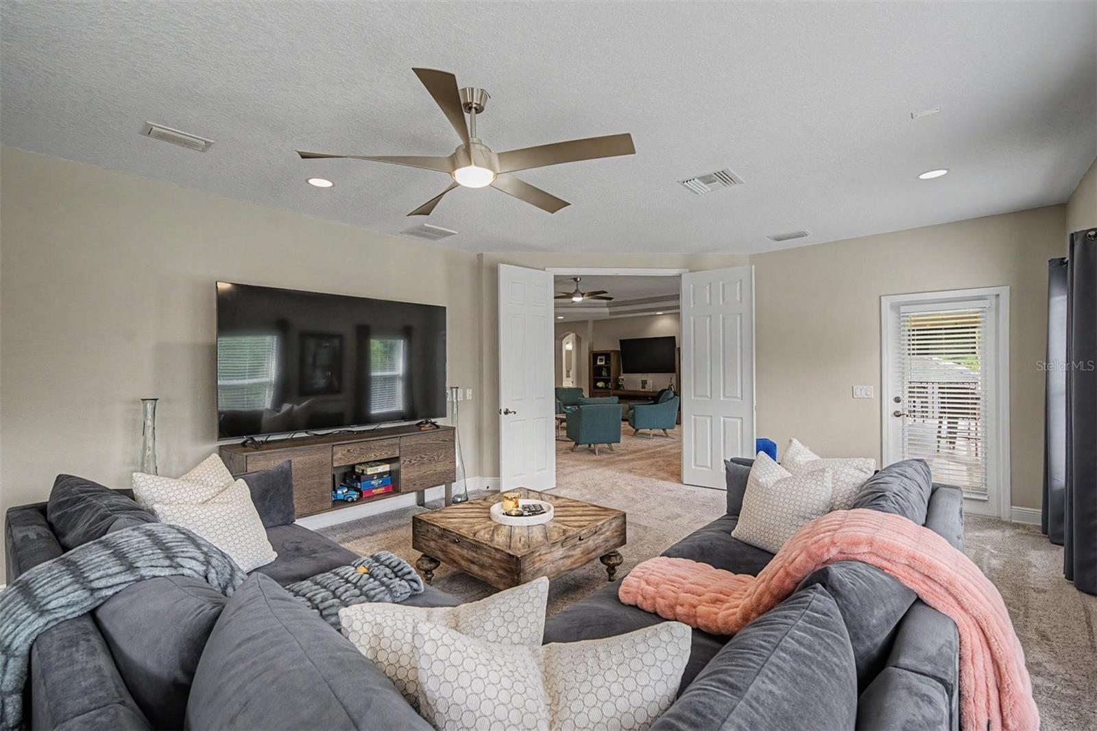 RIVERWOODS HAMMOCK - Residential