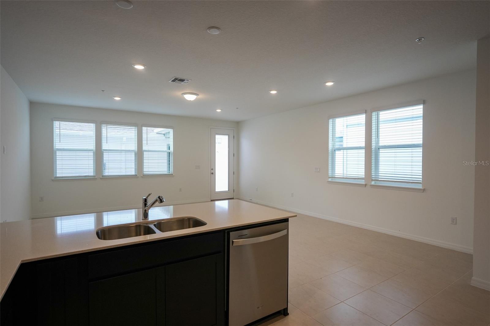 PARKSIDE TRL PH 1 - Residential Lease