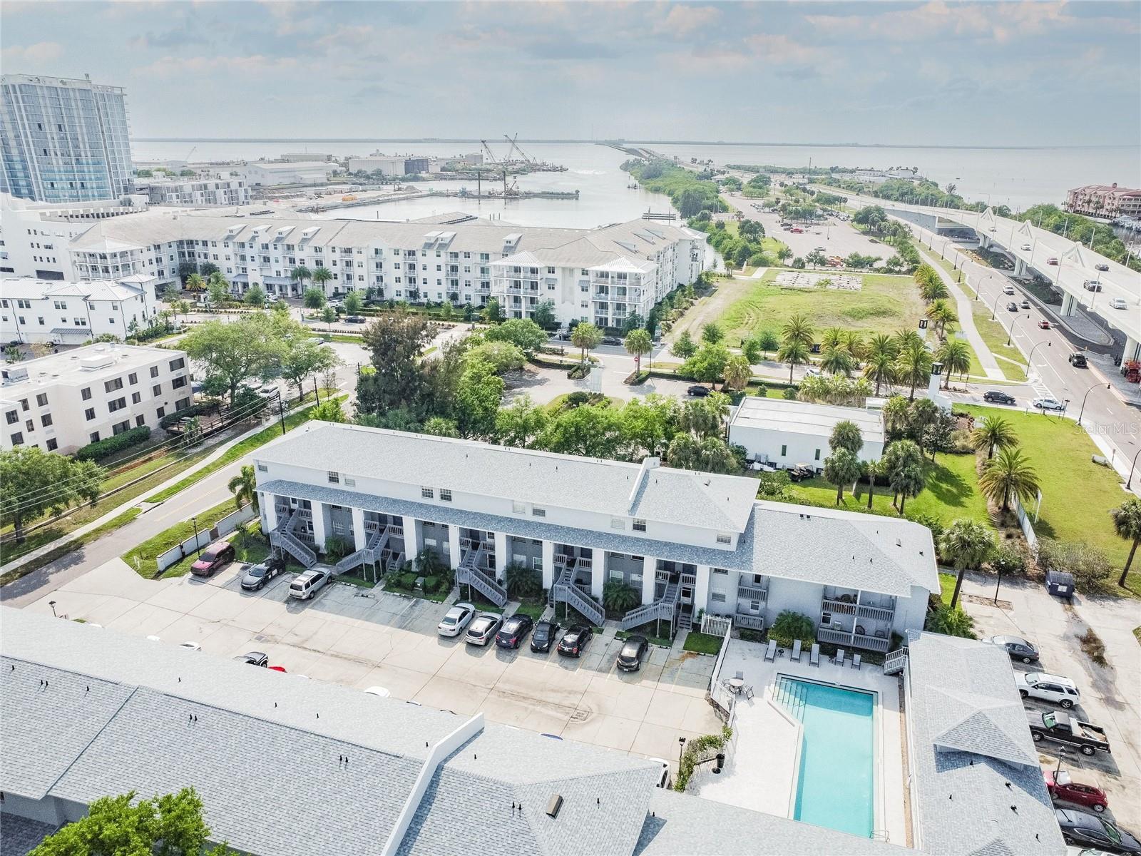 WESTSHORE CLUB II A CONDOMINIU - Residential