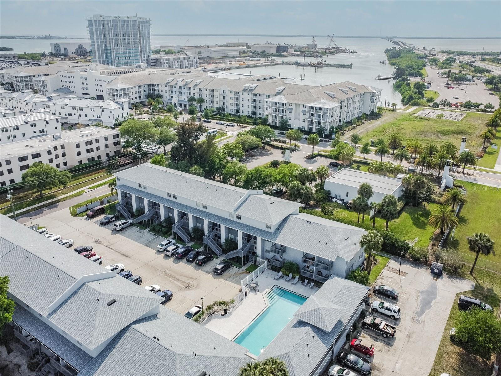 WESTSHORE CLUB II A CONDOMINIU - Residential