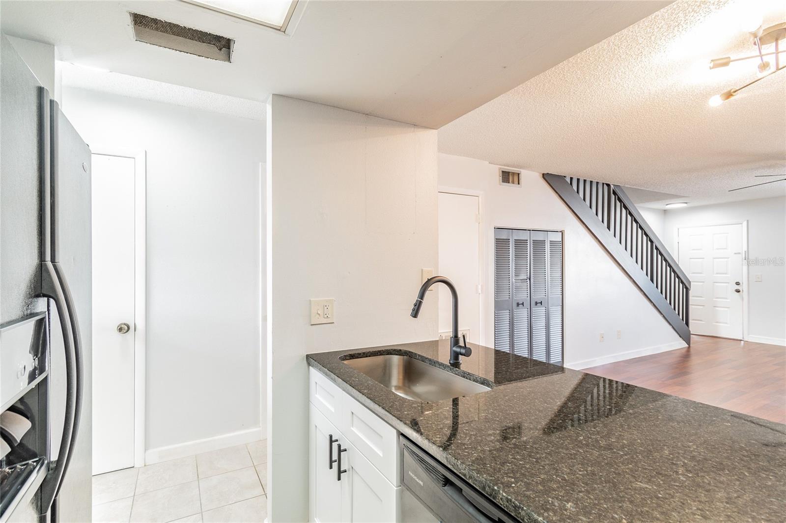 WESTSHORE CLUB II A CONDOMINIU - Residential