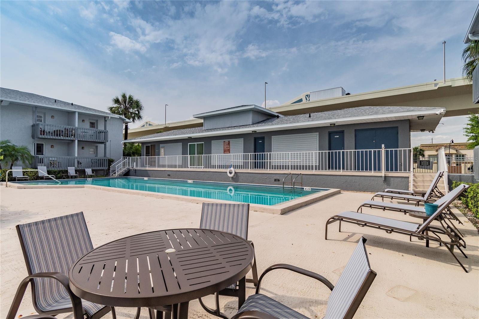 WESTSHORE CLUB II A CONDOMINIU - Residential