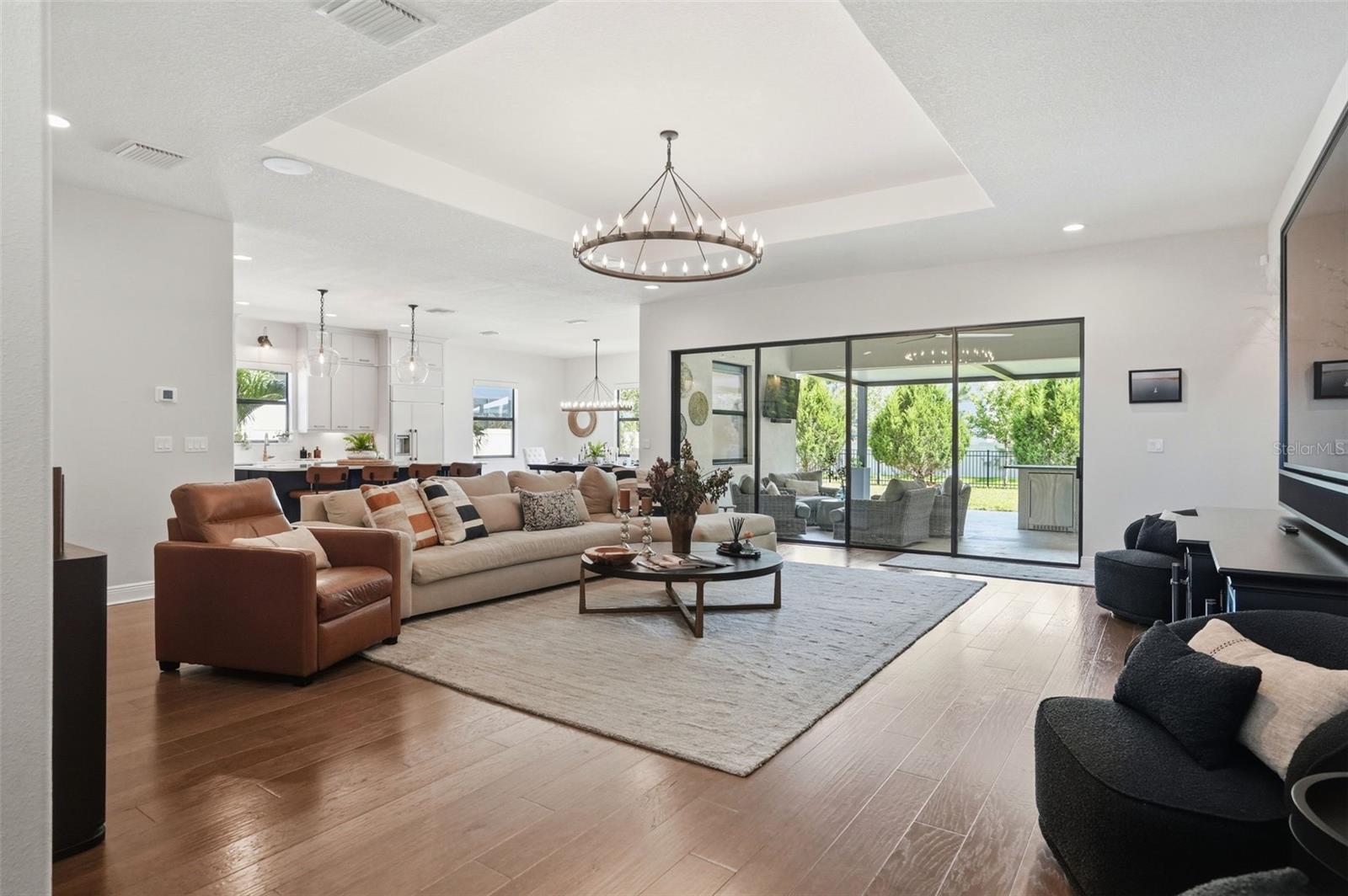 JULLEE ESTATES - Residential