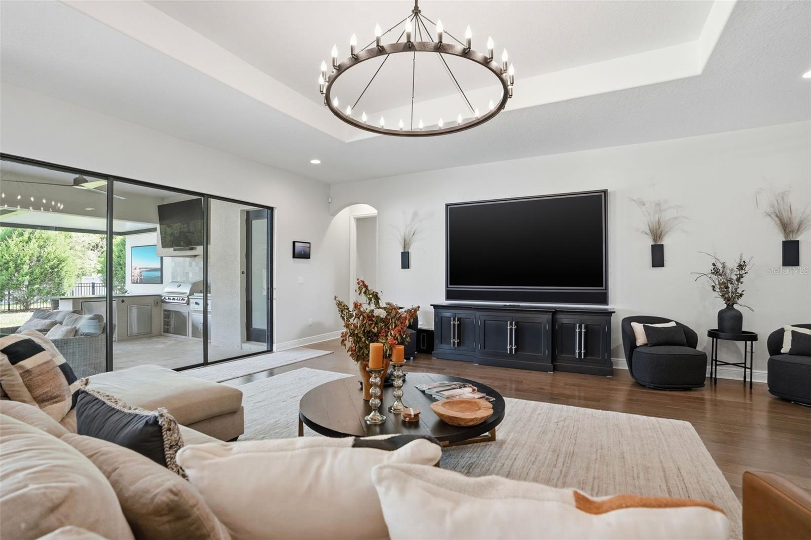 JULLEE ESTATES - Residential