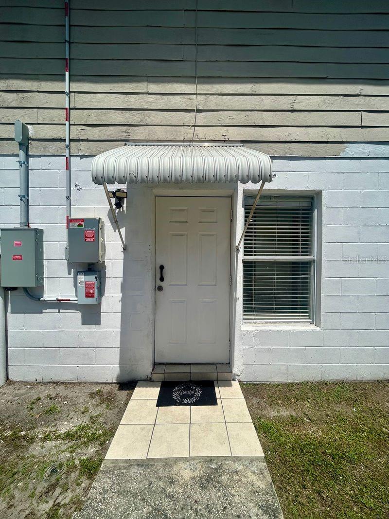 TWELVE OAKS VILLAGE UNIT 1 - Residential Lease
