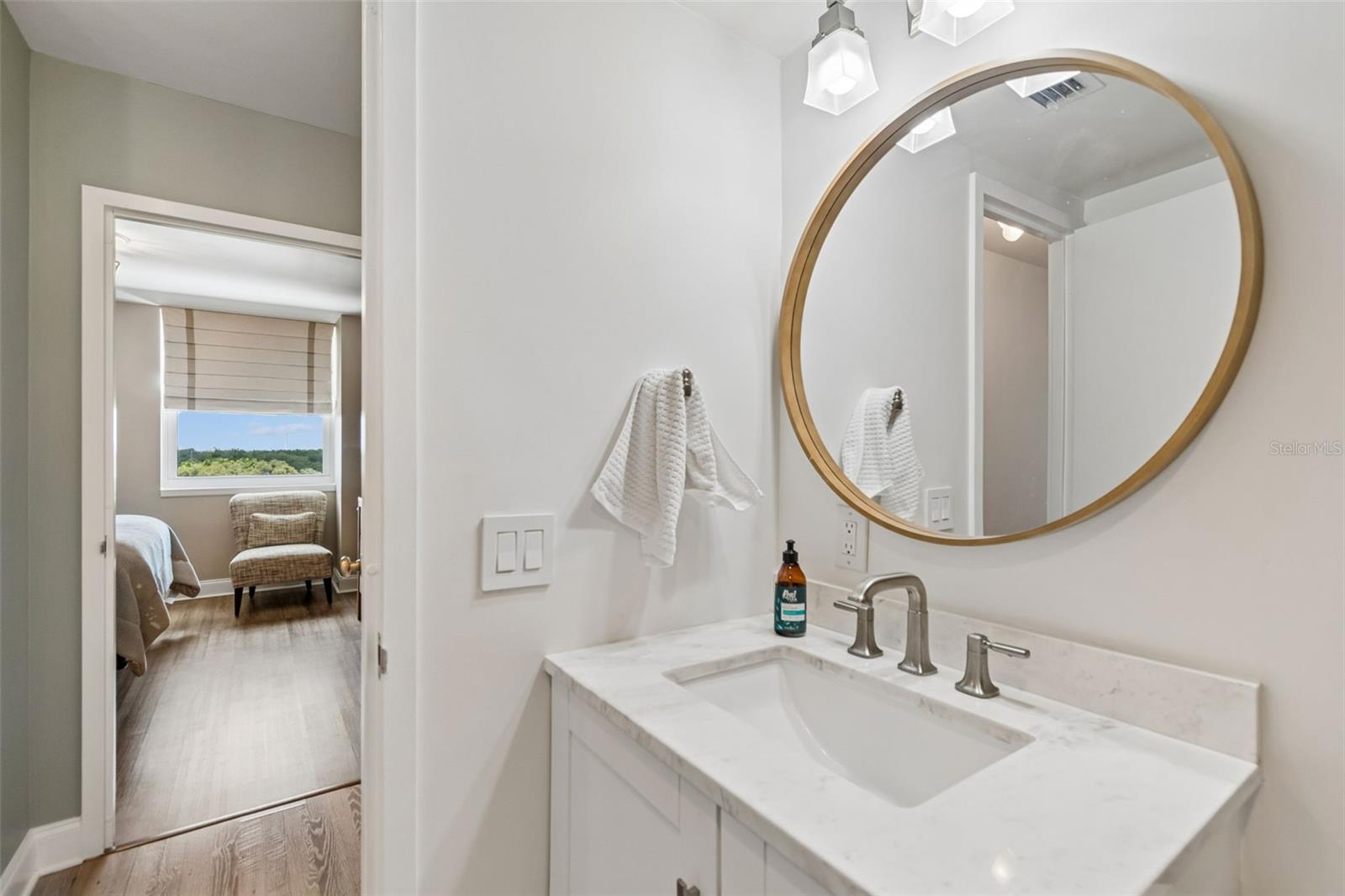 BAYSHORE TOWERS A CONDO - Residential