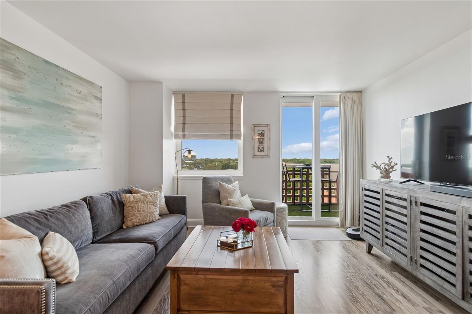 BAYSHORE TOWERS A CONDO - Residential