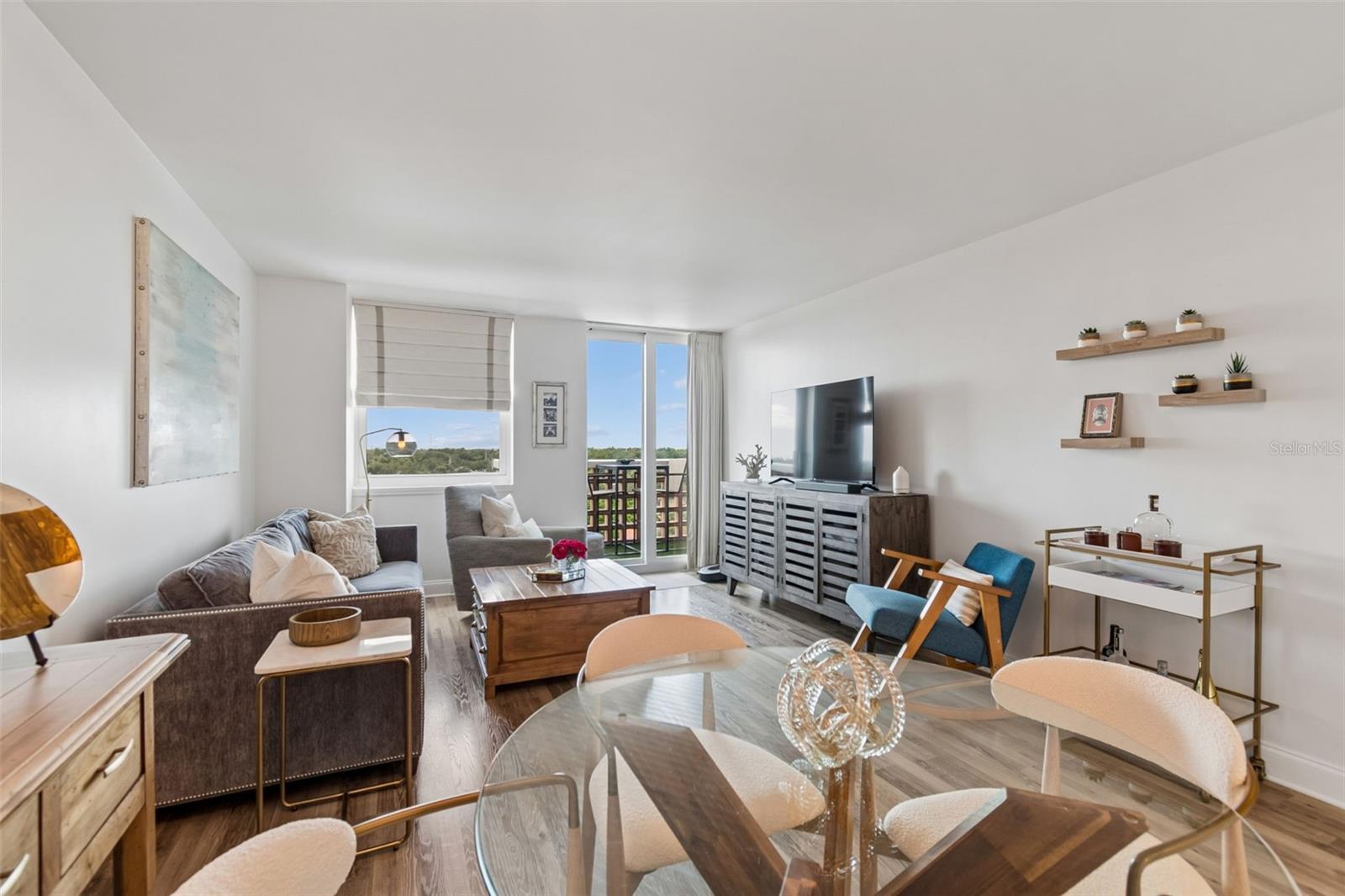 BAYSHORE TOWERS A CONDO - Residential
