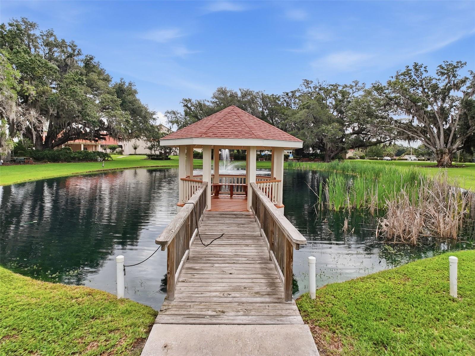 SPRUCE CREEK SOUTH - Residential