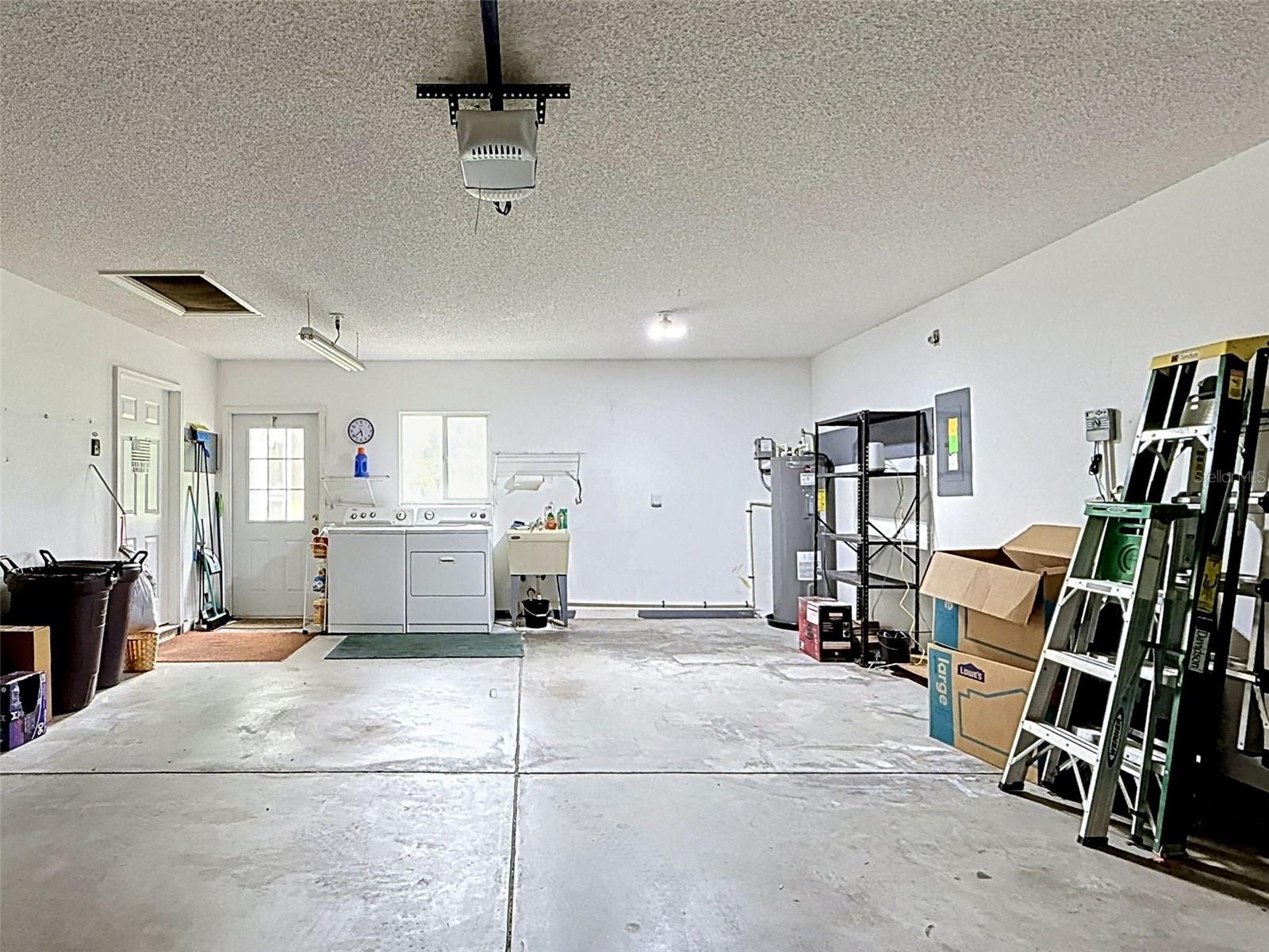 SPRUCE CREEK SOUTH - Residential