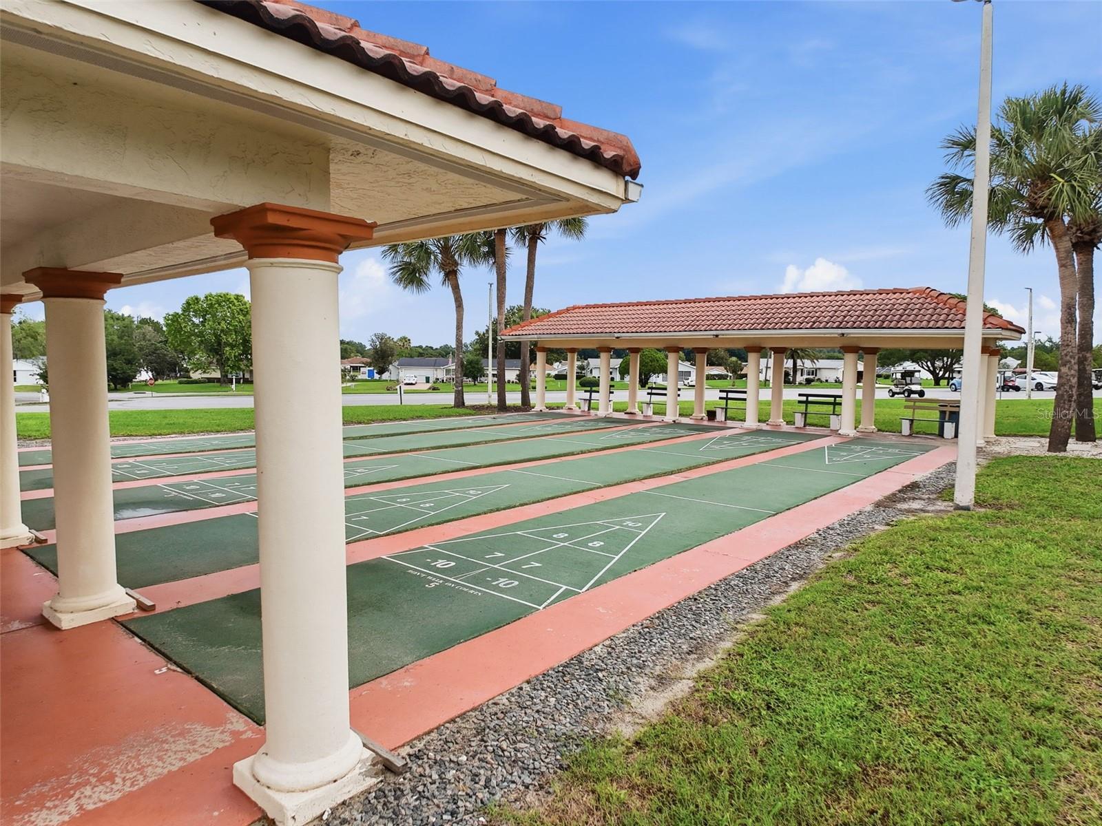 SPRUCE CREEK SOUTH - Residential