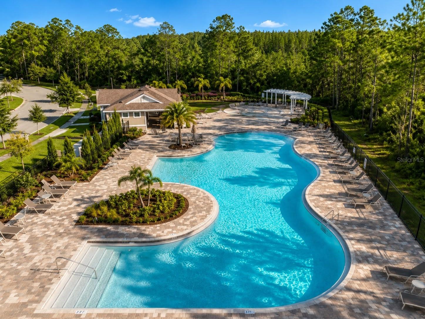 WINDING BAY PH 2 - Residential