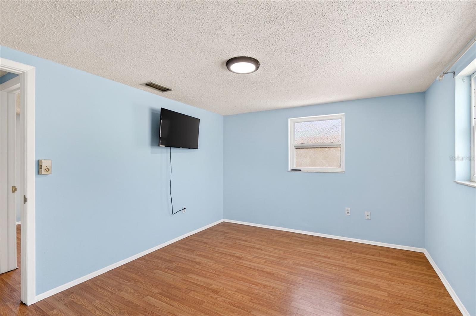 REGENCY PARK - Residential