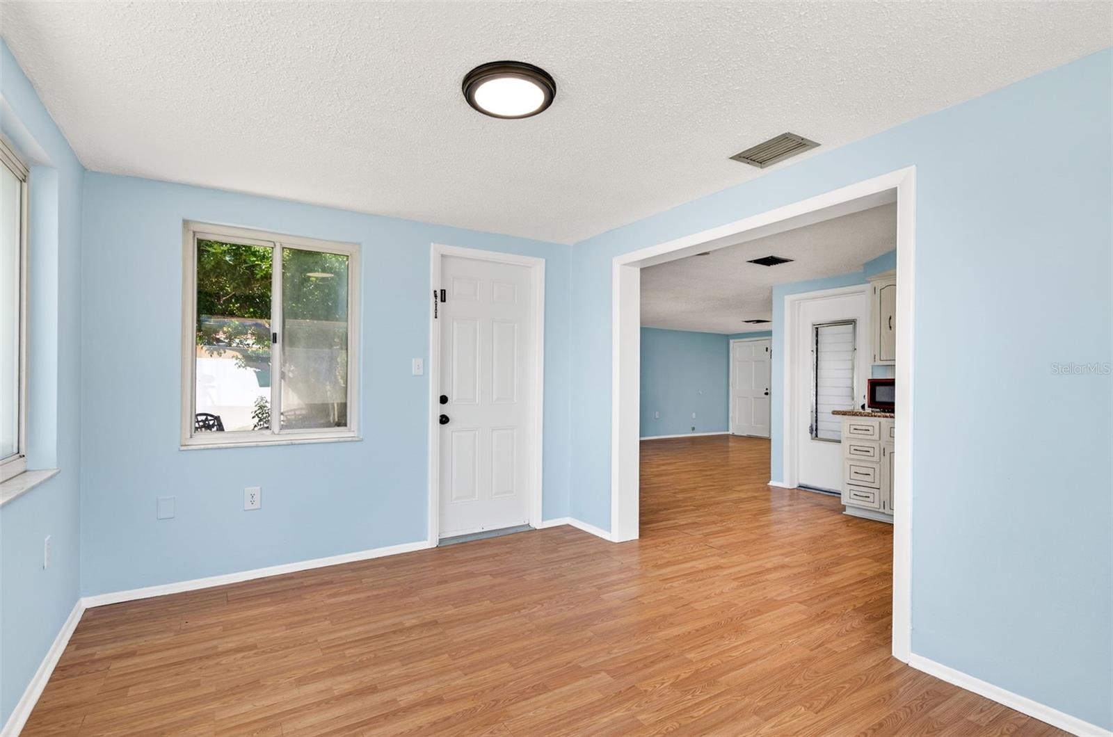 REGENCY PARK - Residential
