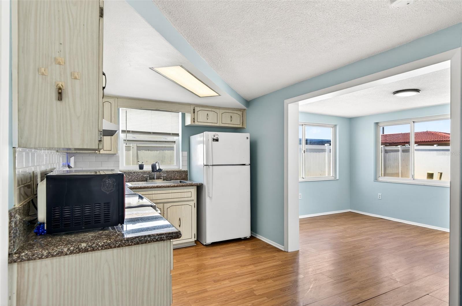 REGENCY PARK - Residential