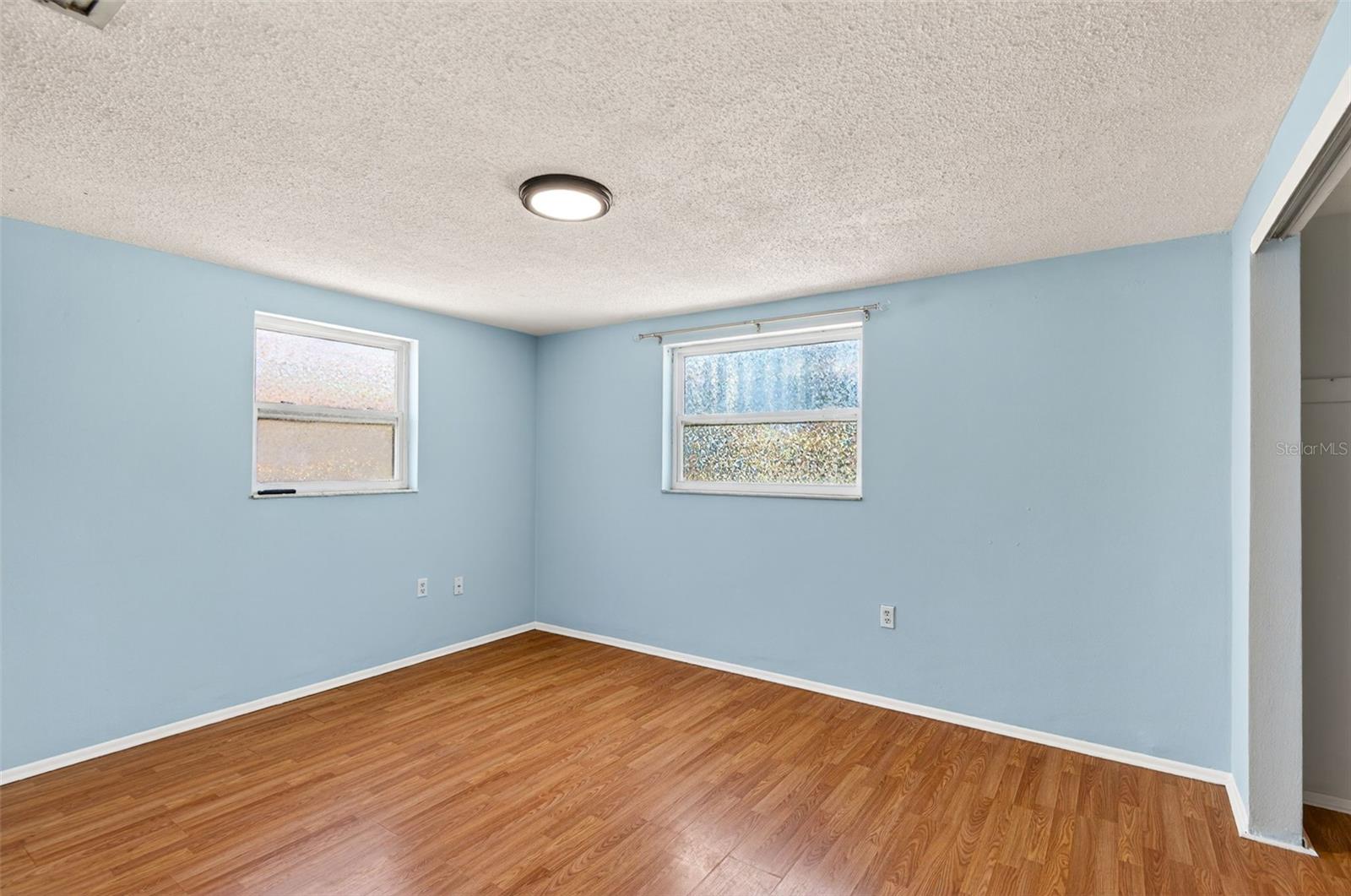 REGENCY PARK - Residential