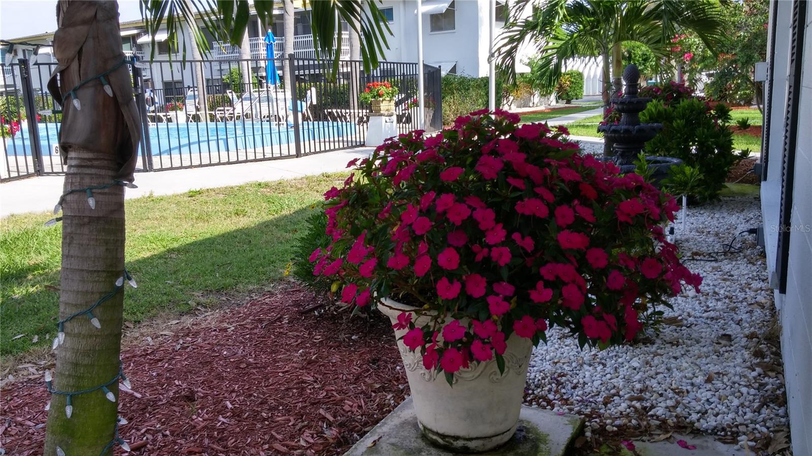 BAYSHORE GARDENS APTS 7 - Residential
