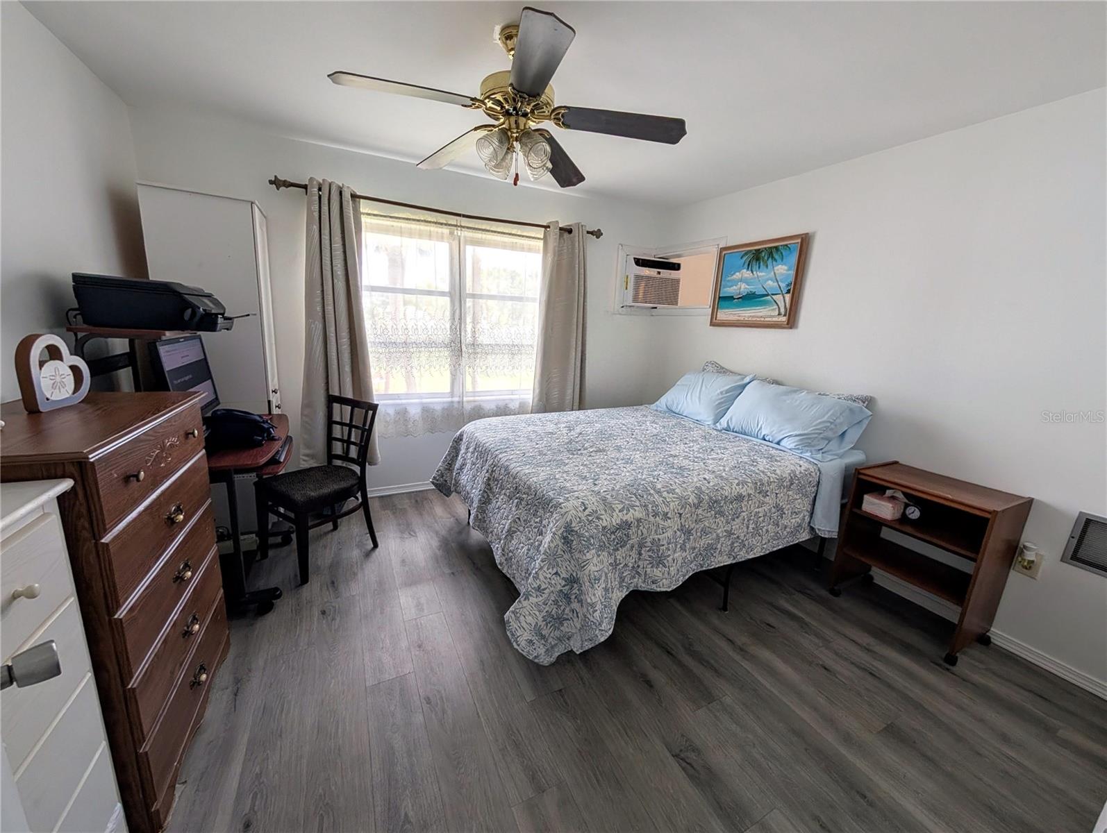 BAYSHORE GARDENS APTS 7 - Residential