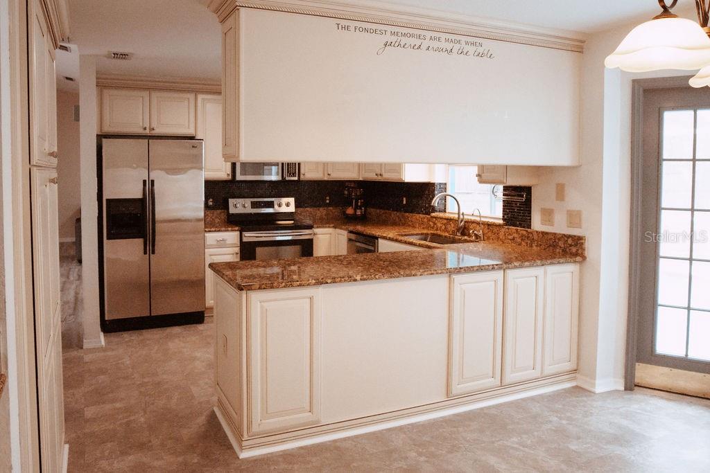 SPRING HILL - Residential