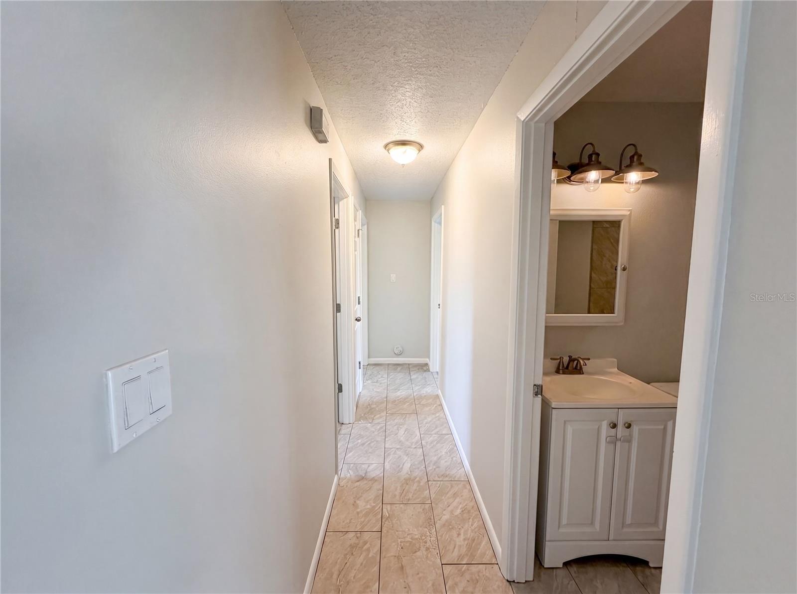 DELTONA LAKES UNIT 03 - Residential
