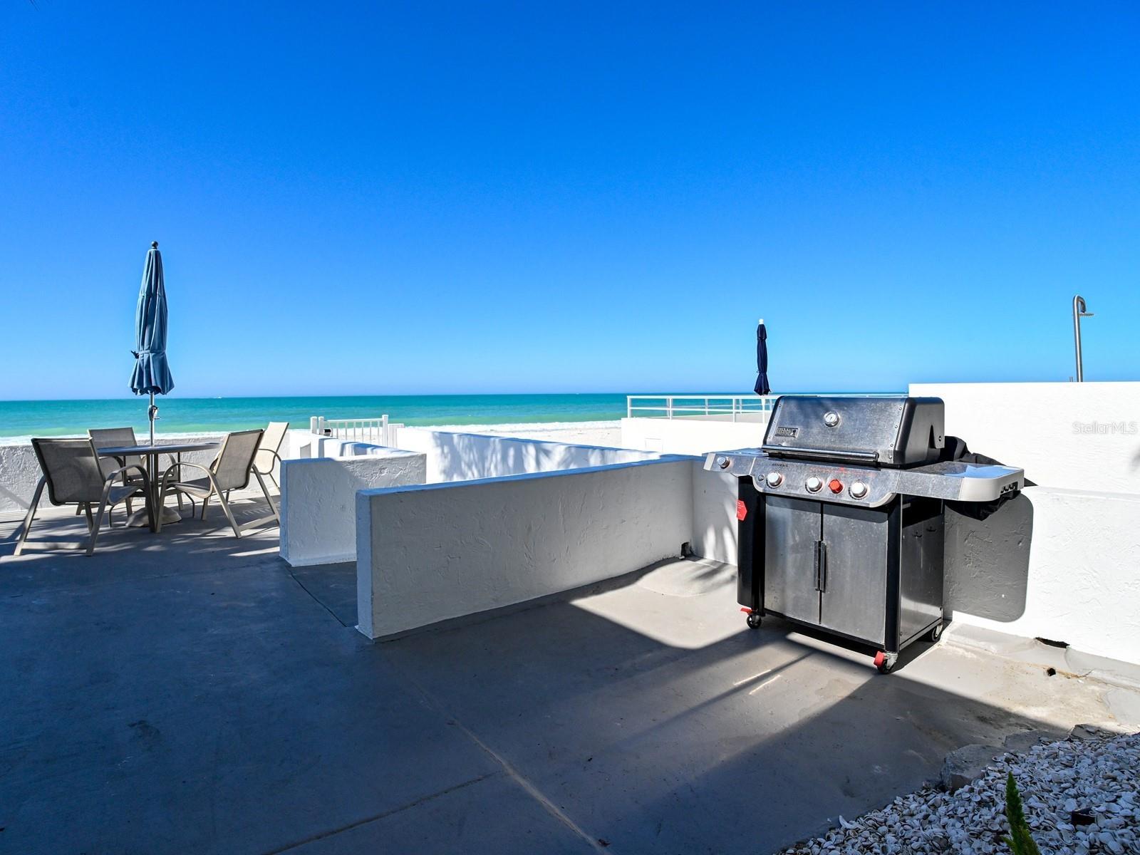 LIDO HARBOUR TOWERS - Residential