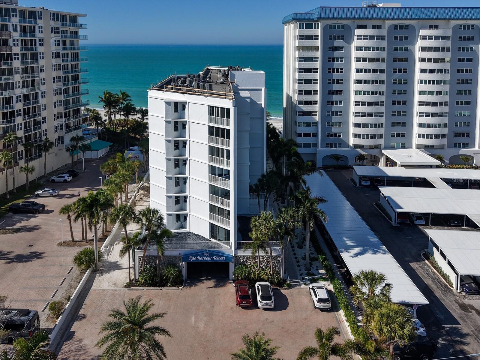 LIDO HARBOUR TOWERS - Residential
