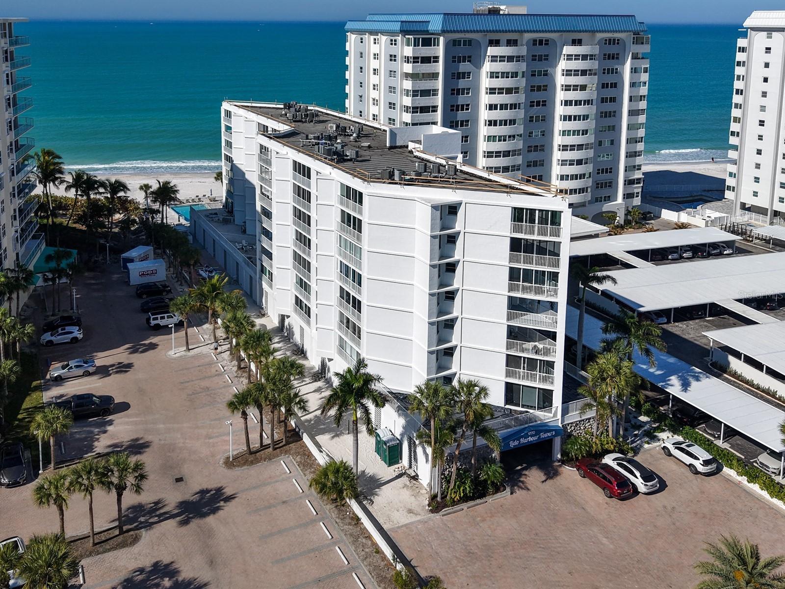 LIDO HARBOUR TOWERS - Residential
