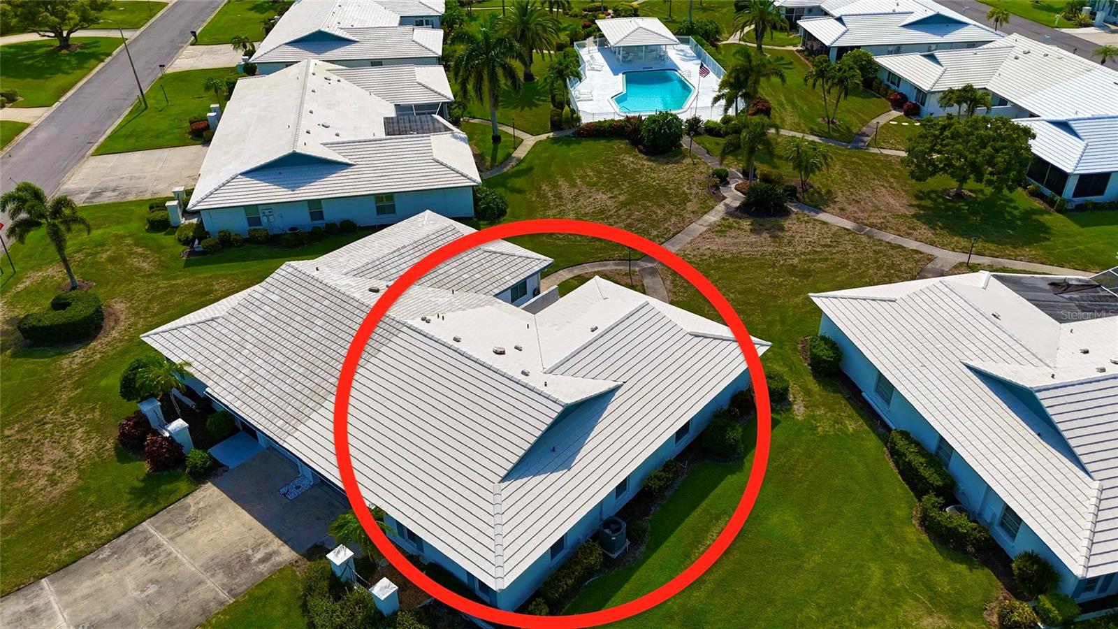 VILLAGE GREEN OF BRADENTON SEC 8 - Residential