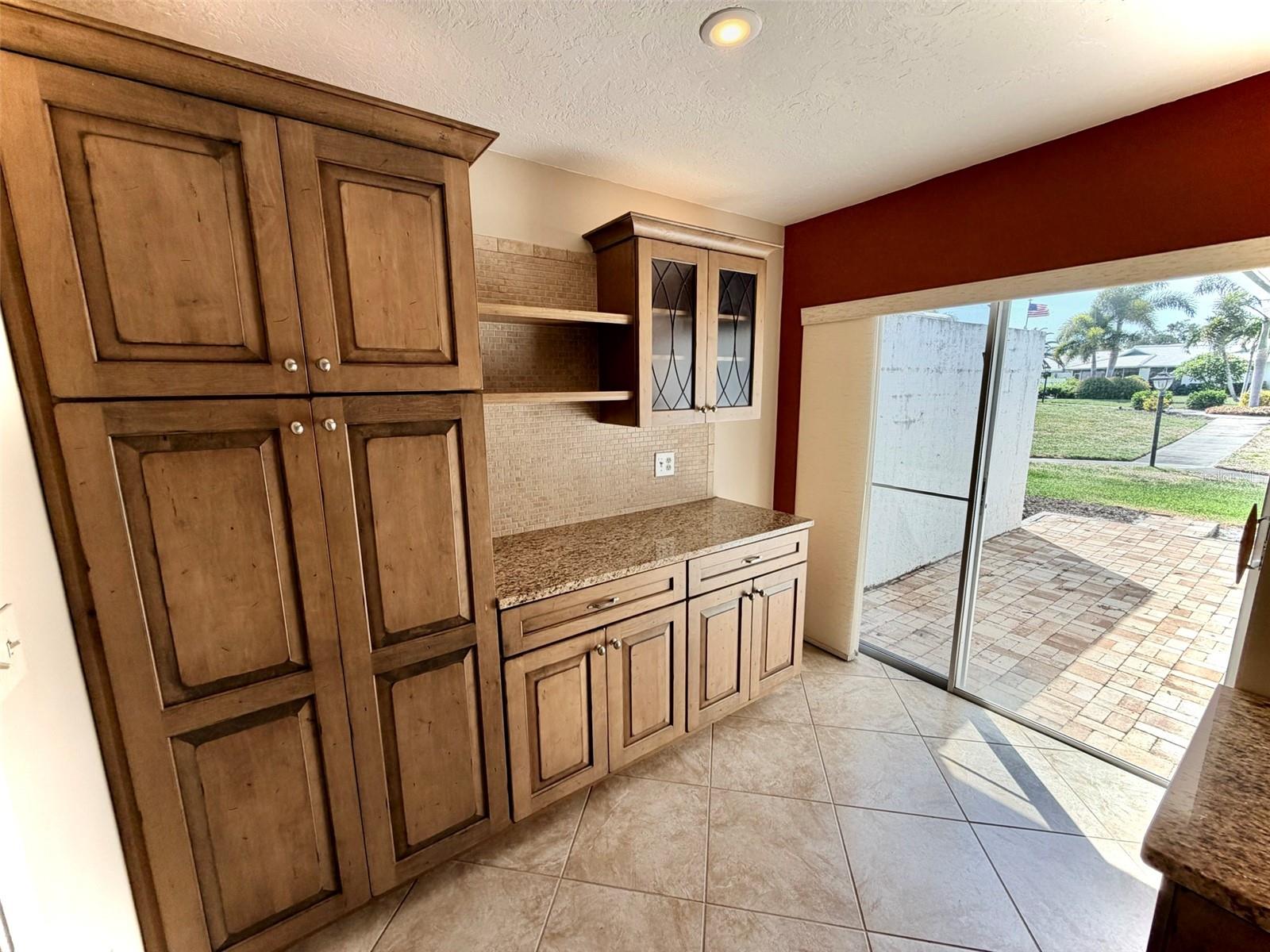VILLAGE GREEN OF BRADENTON SEC 8 - Residential
