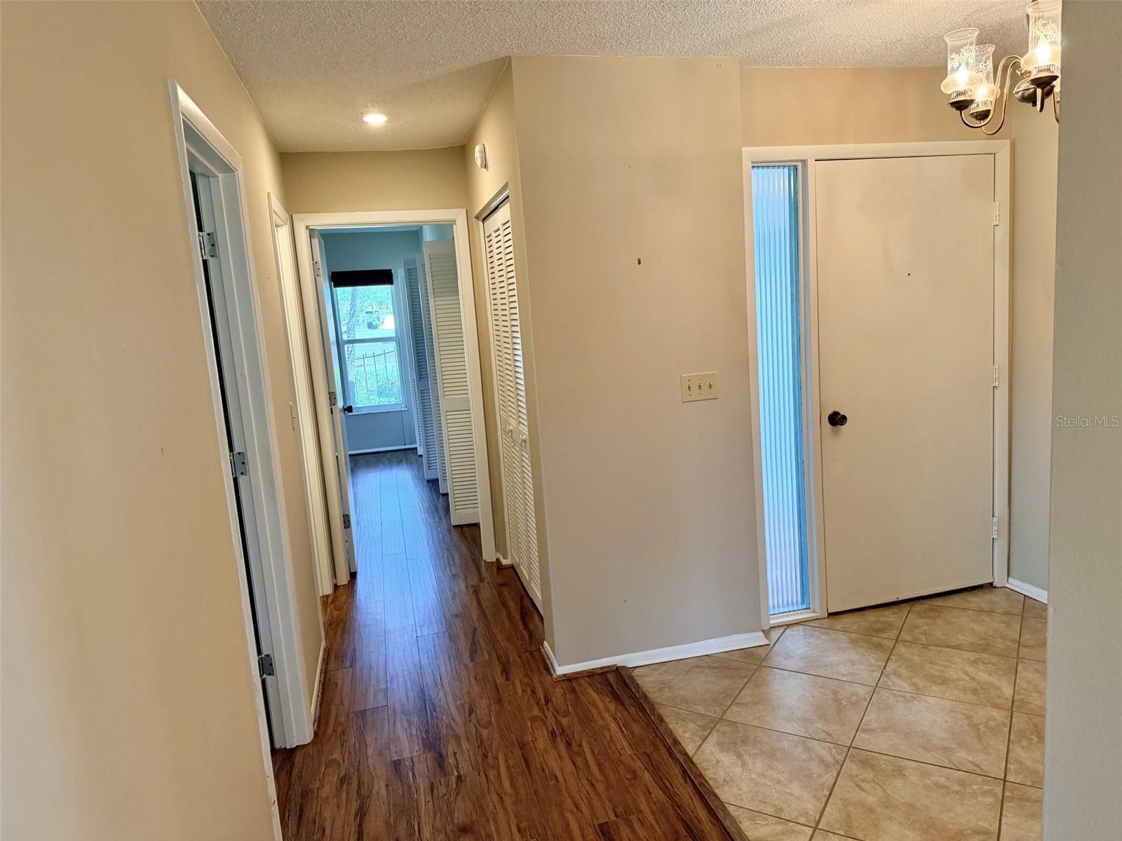 VILLAGE GREEN OF BRADENTON SEC 8 - Residential