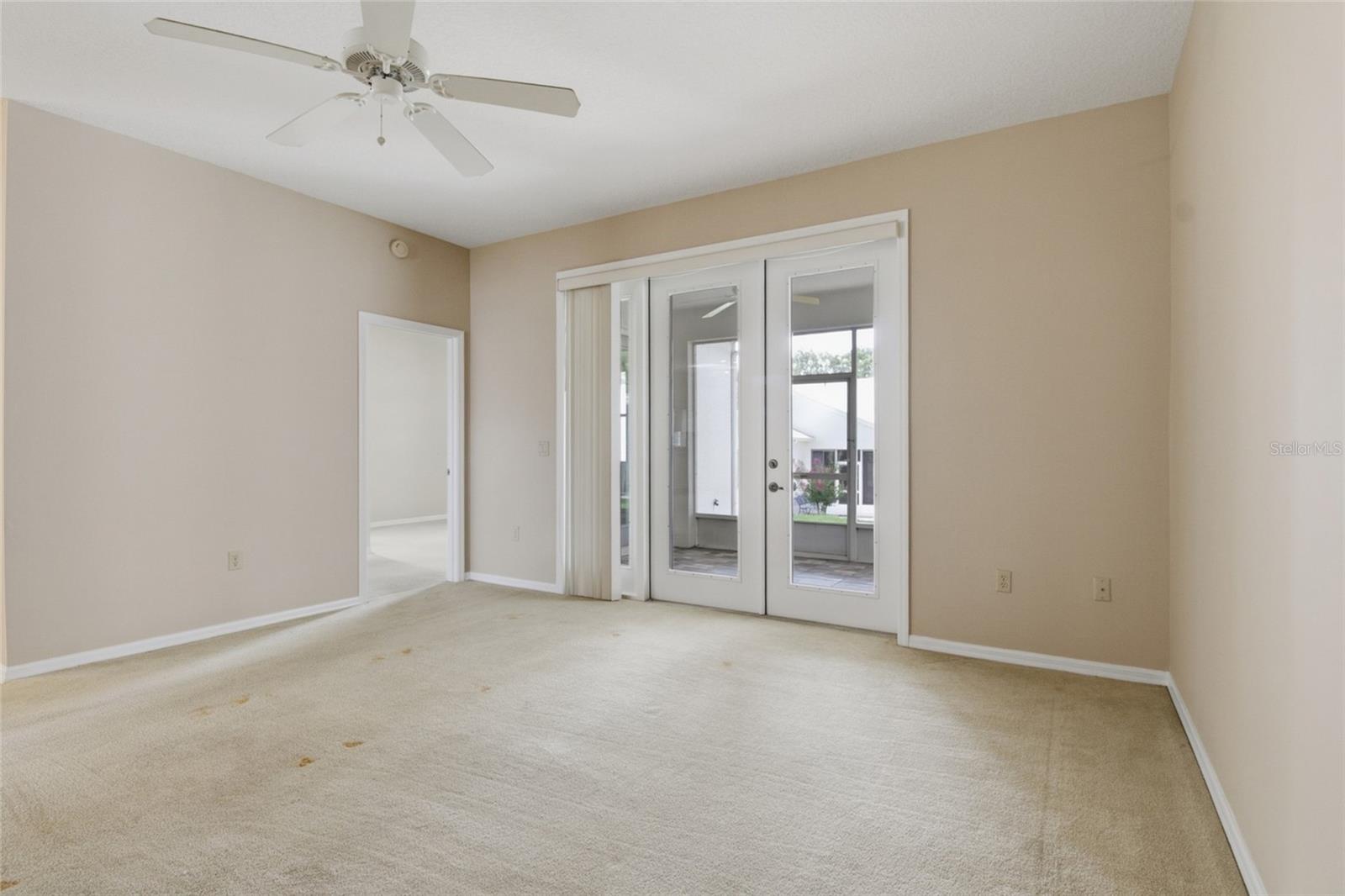 ROYAL OAKS 2ND ADD - Residential