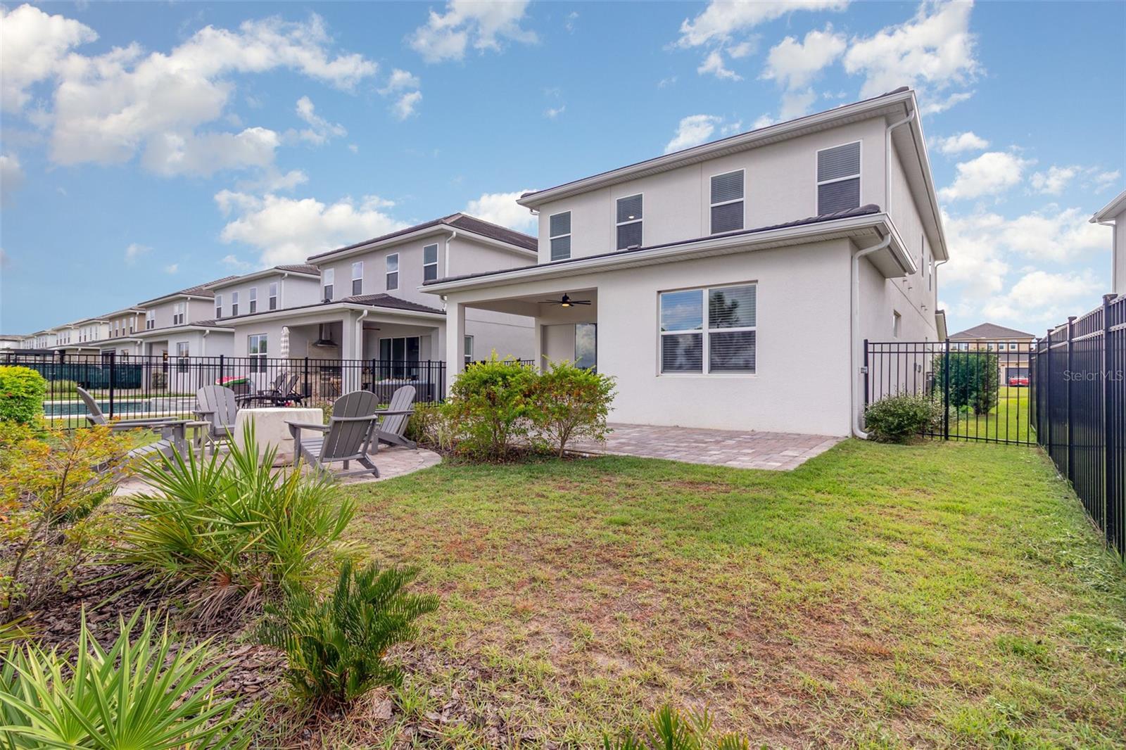 BELLA COLLINA WEST SUB - Residential