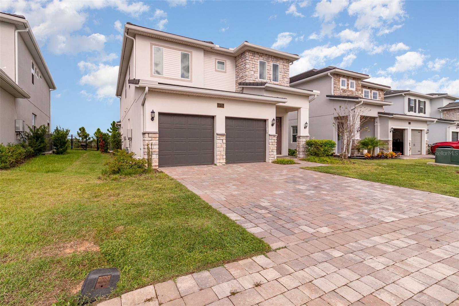 BELLA COLLINA WEST SUB - Residential
