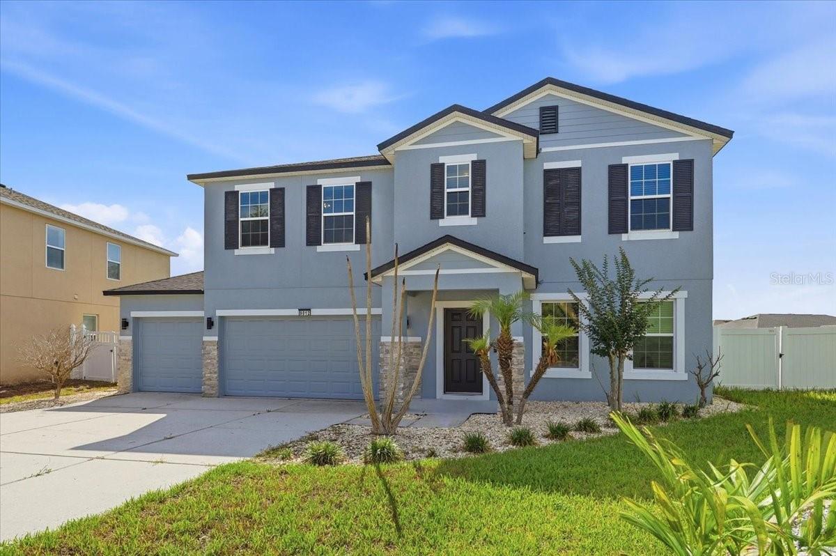 PATTERSON GROVES - Residential