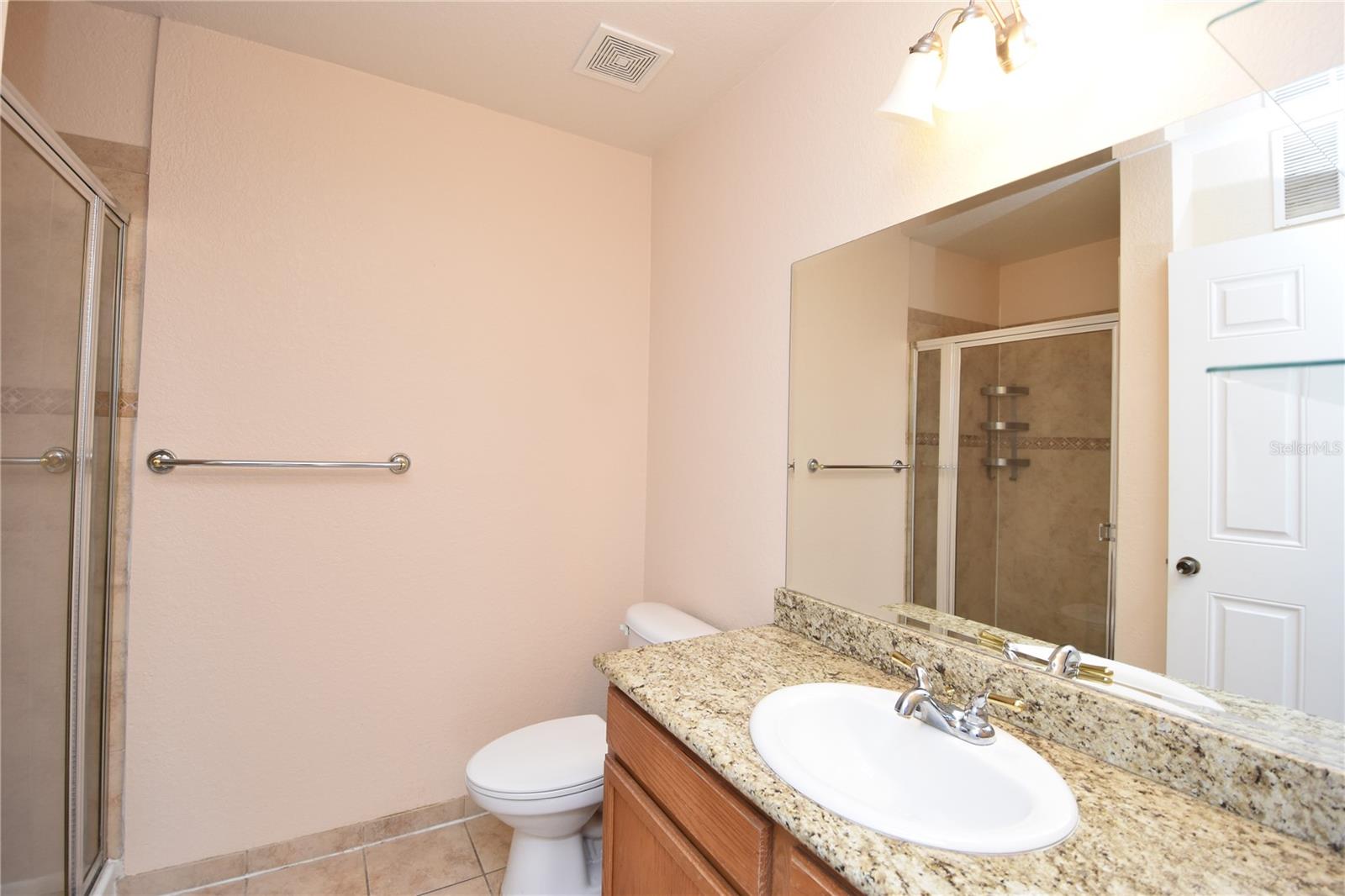PALM POINTE - Residential
