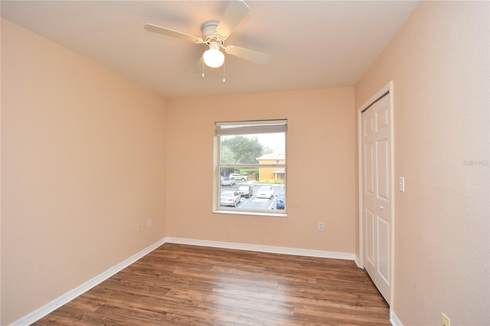 PALM POINTE - Residential