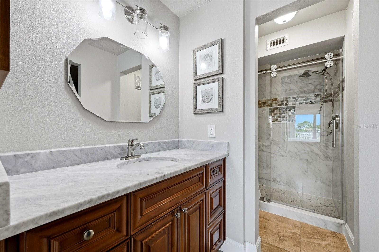 610 ISLAND WAY CONDO - Residential