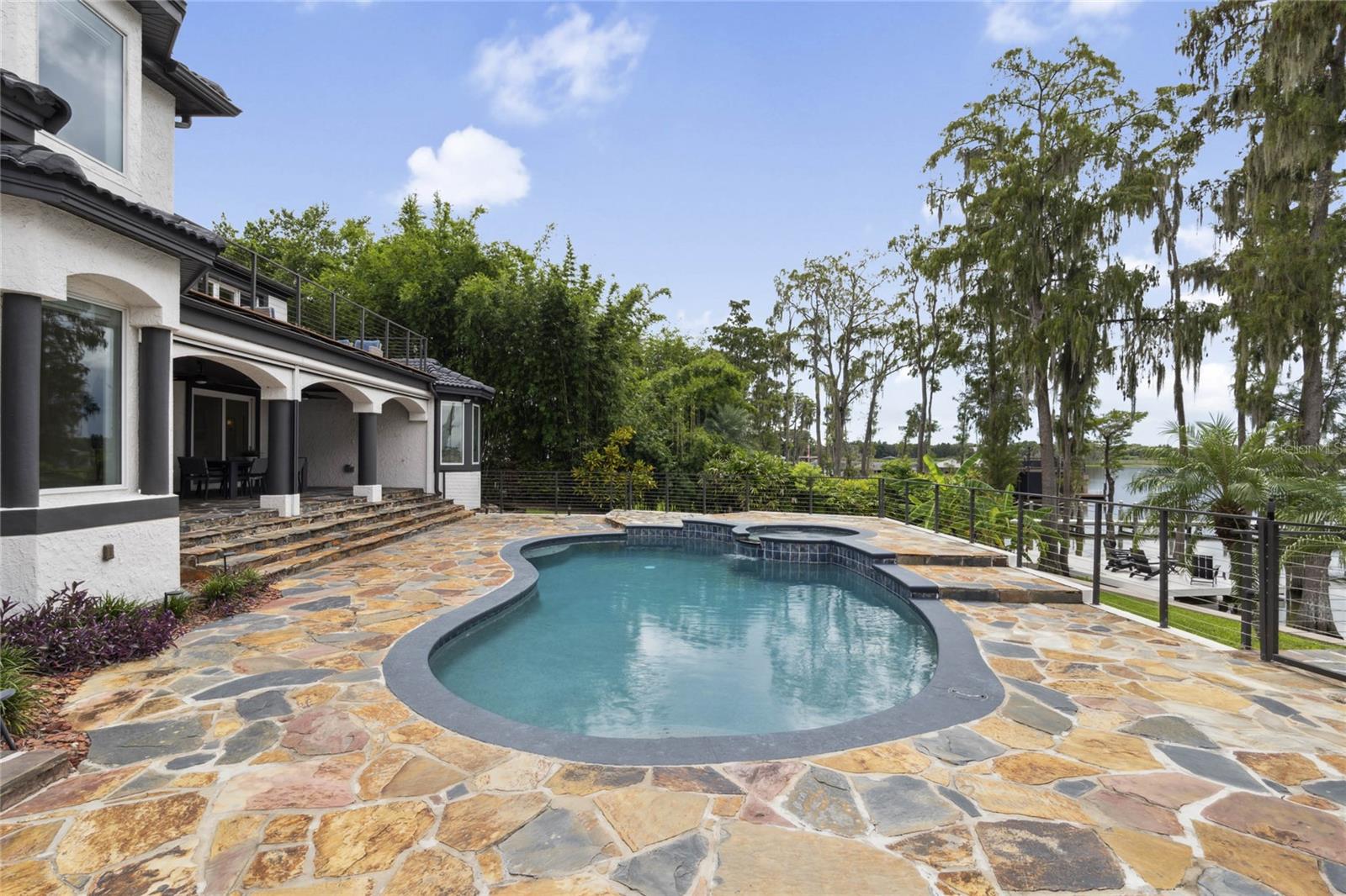 WINDERMERE TOWN - Residential