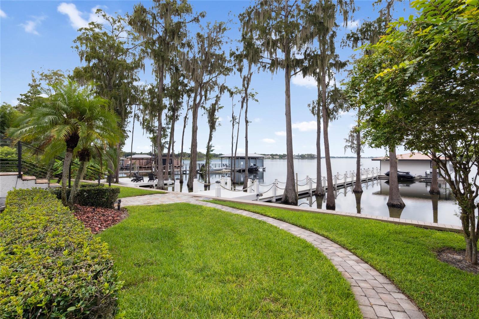 WINDERMERE TOWN - Residential