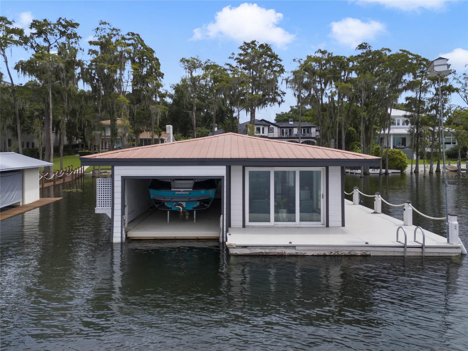 WINDERMERE TOWN - Residential