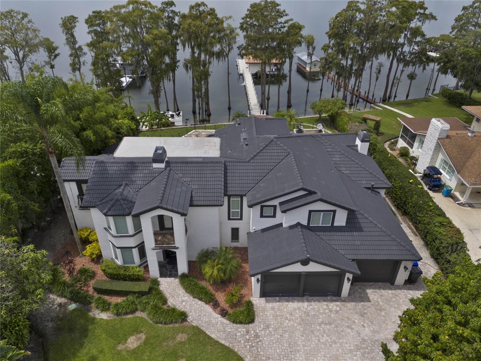 WINDERMERE TOWN - Residential