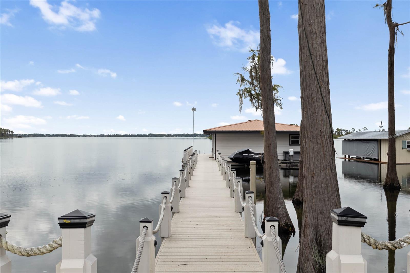 WINDERMERE TOWN - Residential