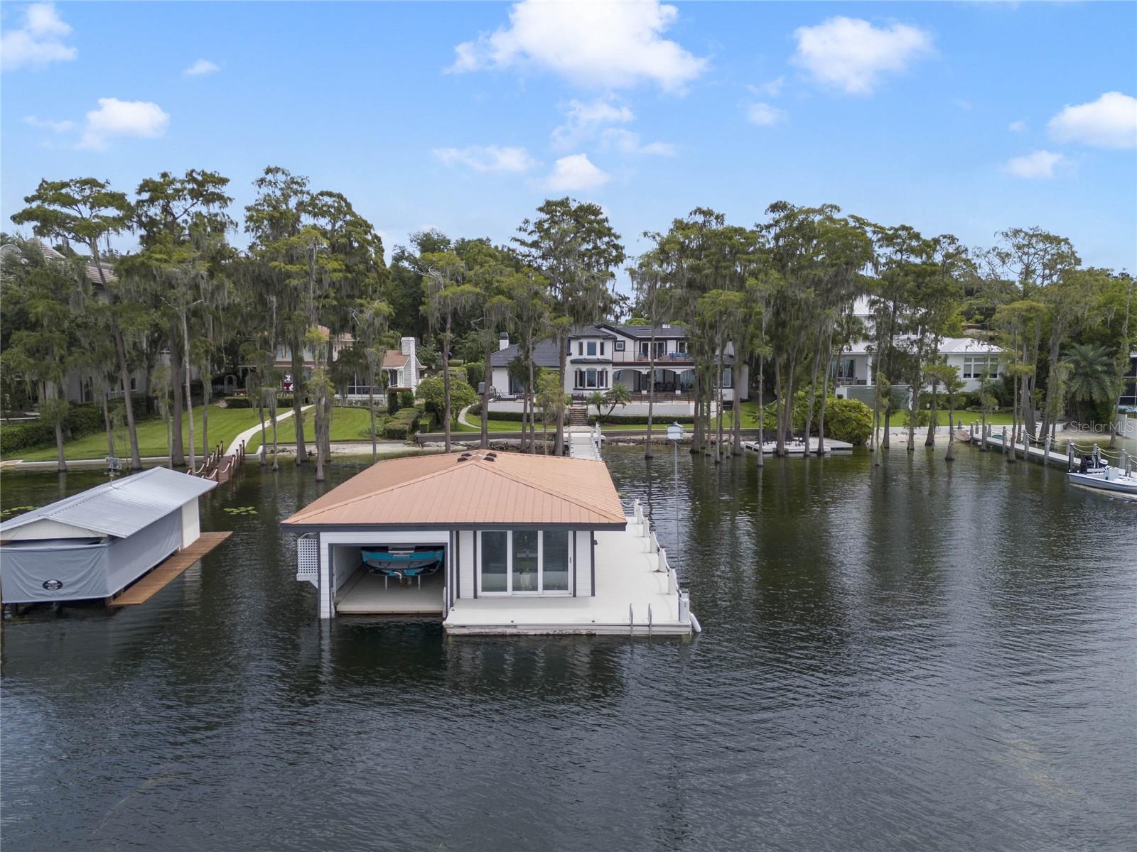 WINDERMERE TOWN - Residential