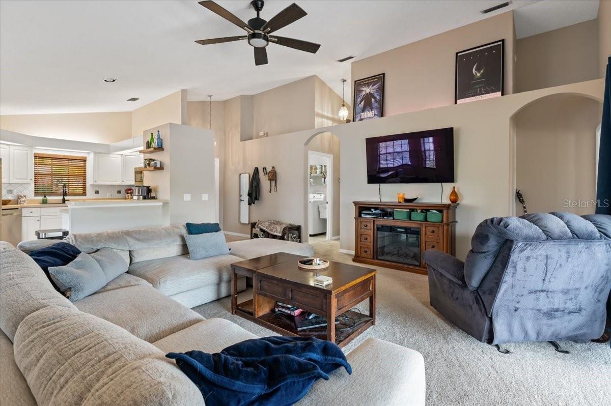 CREEKWOOD PH ONE SUBPHASE I UNIT B2B3 - Residential